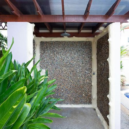 Beautiful 5Br Villa Felicity, Pool & Garden, Near Naiharn Rawai Exterior foto